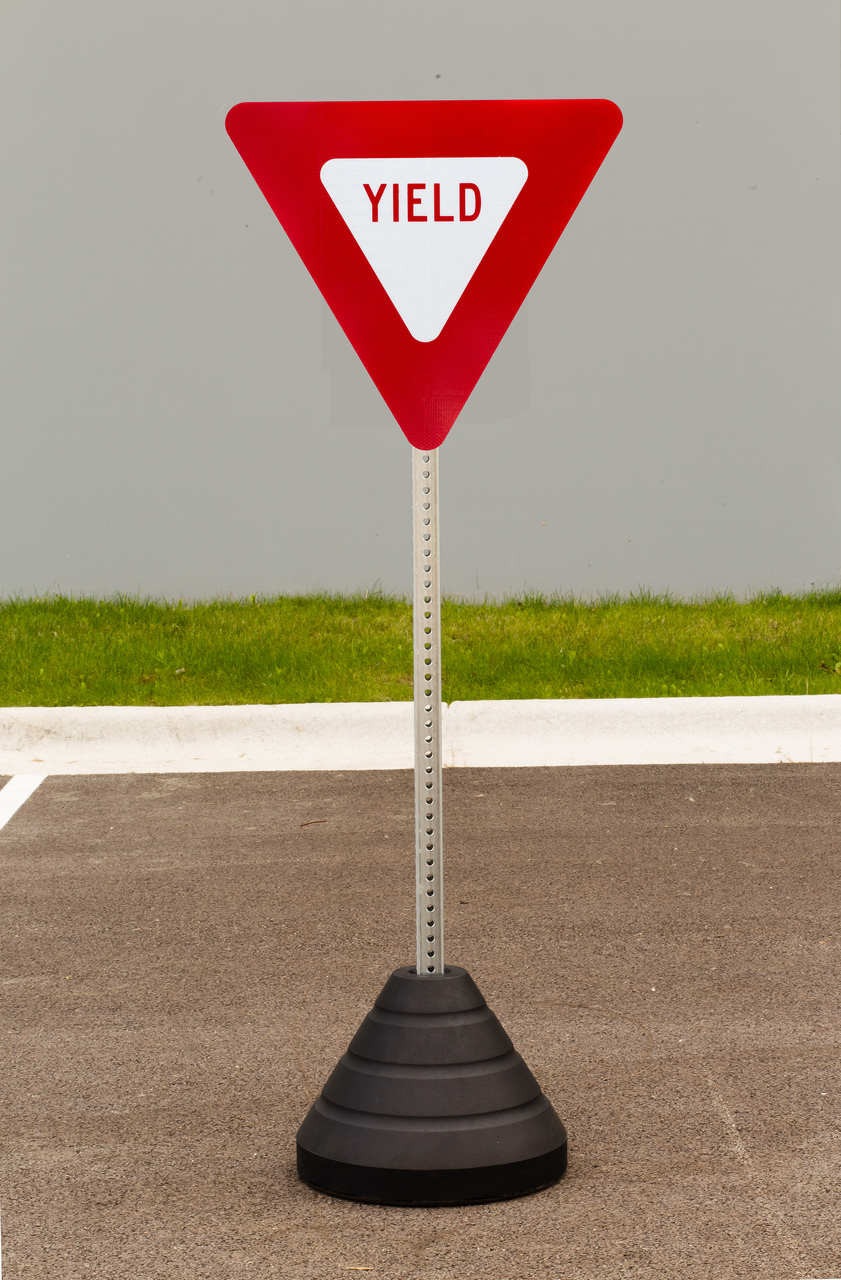 ZING Eco Traffic Sign w/Mounting Post and Base, Yield, 24Hx24W, Engineer Grade Prismatic, Recycled Aluminum